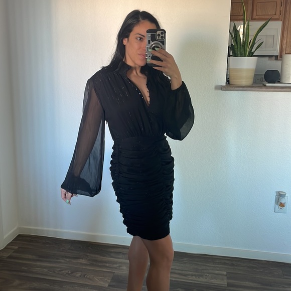 House of Harlow 1960 Dresses & Skirts - House of Harlow 1960 Black Ruched Long Sleeve Dress Fully Lined - Size 6